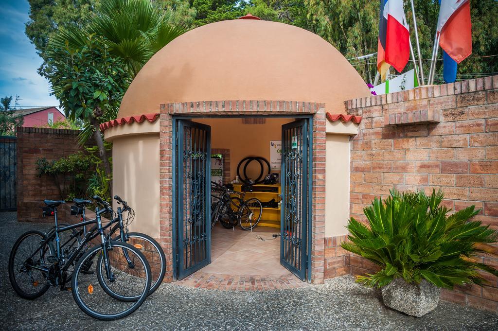 Hotel Bacco Ascea Exterior foto